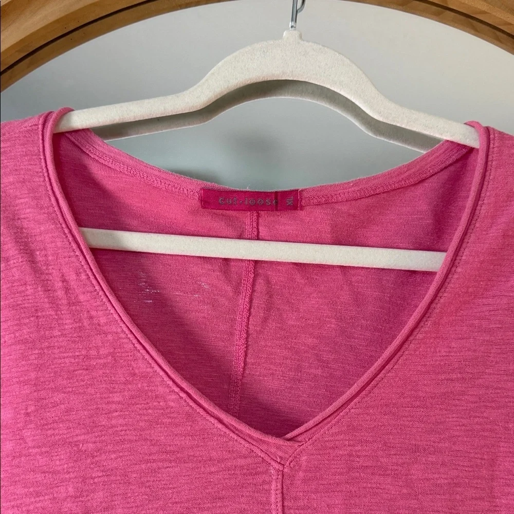 Cut Loose Women's Long Sleeve Top -‎ Deep Pink
